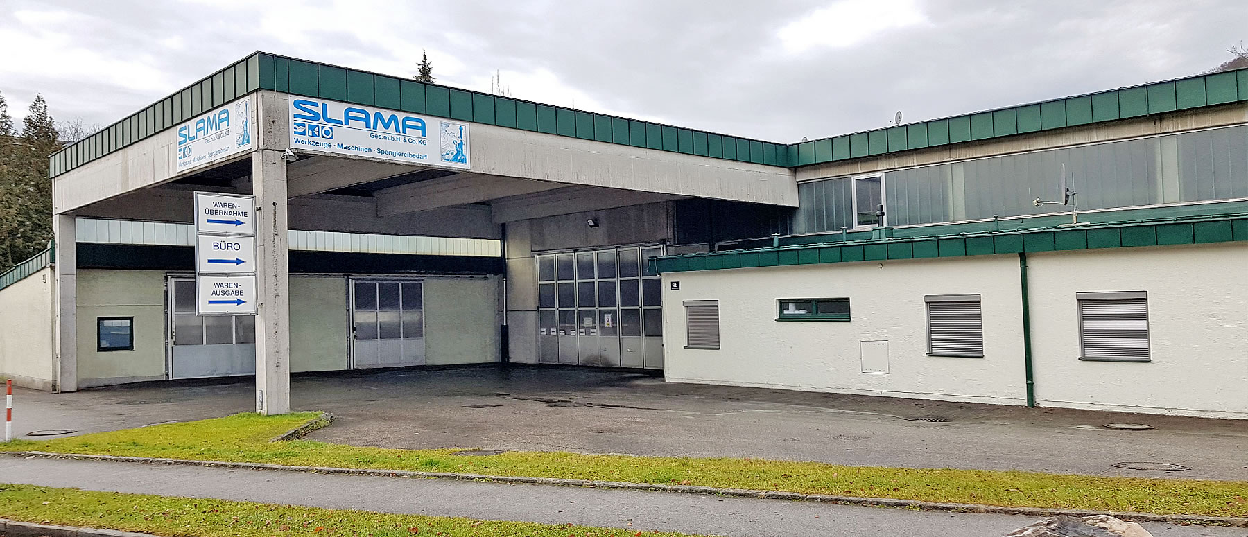 Firmensitz von Slama Salzburg, Spenglereibedarf